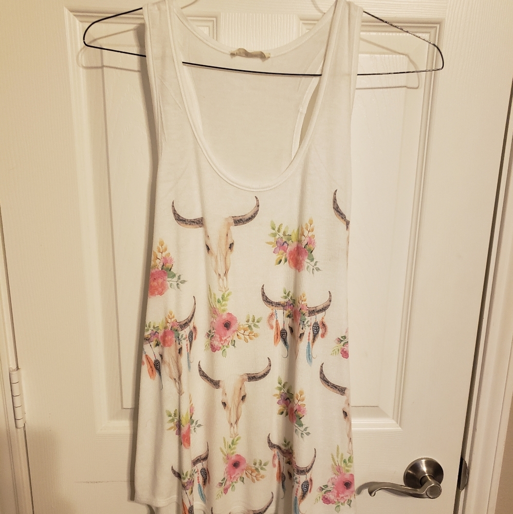 Phi Love Skull Top